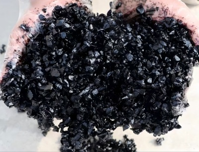 加乐镇沥青冷补料（沥青砂）的优势特点与施工流程解析